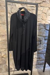 VETONO Jerseykleid Ballonform mit Taftkragen VETONO Jerseykleid Ballonform mit Taftkragen